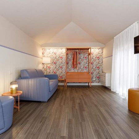 Casa Flores Apartments Бардолино Экстерьер фото