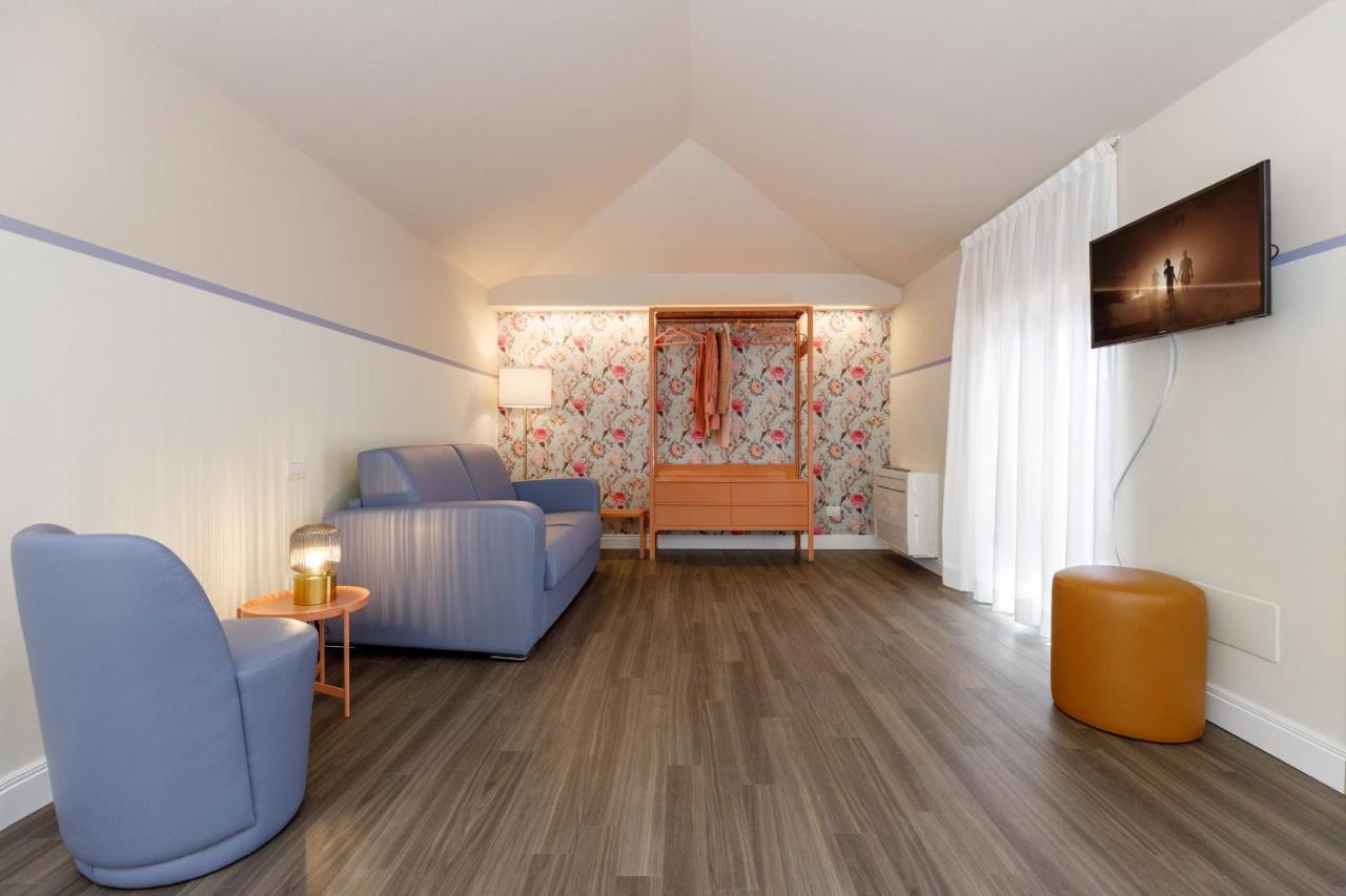 Casa Flores Apartments Бардолино Экстерьер фото